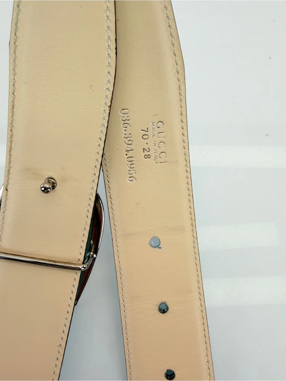 Gucci authentic dusty